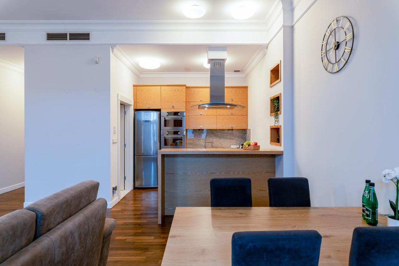 Historic Market Square Suite -140M2 Grand Residence As Home Apartamenty R504 Wroclaw Exterior photo